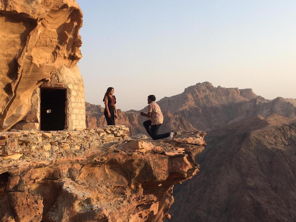Guest House Attallah Wadi Musa Bagian luar foto